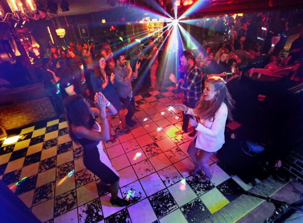 dance clubs charleston sc