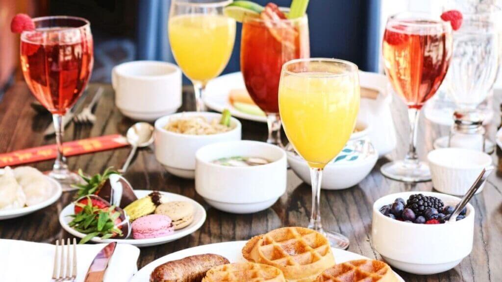 9 Best Charleston Events for a Party Bus 2 best bottomless brunch in NYC FEATURED 1024x576 1