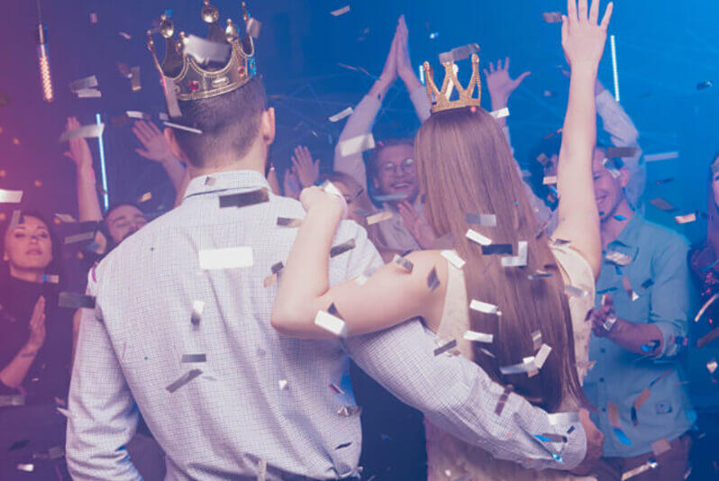 prom prom e1689790245870