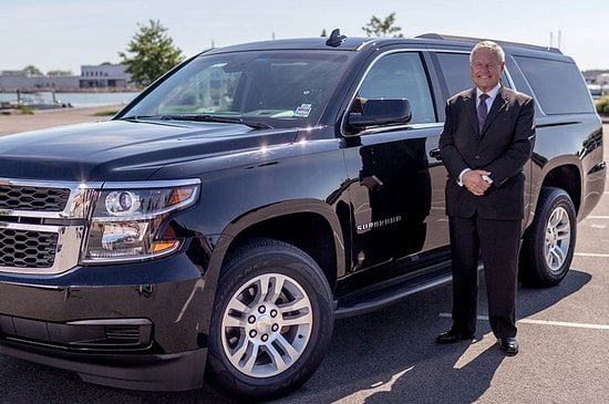 suv-chauffeur-driven